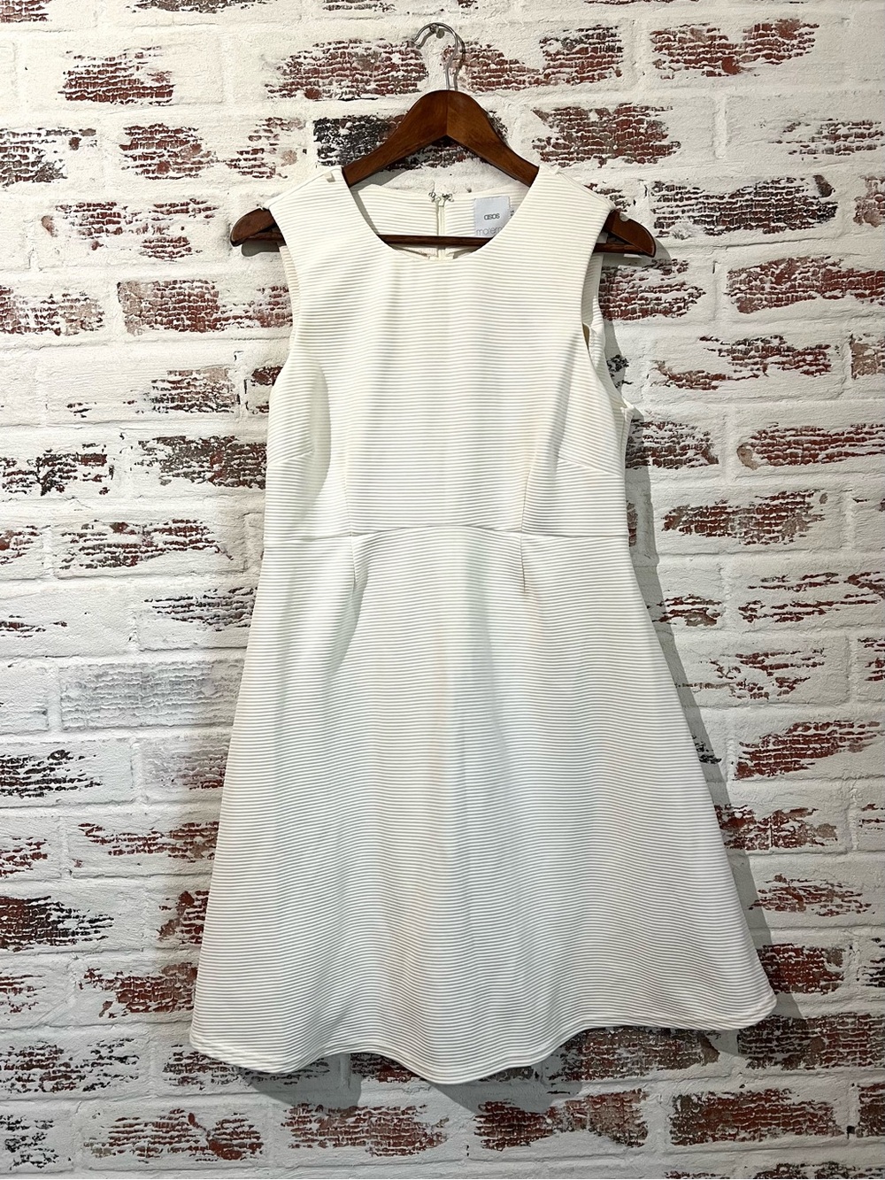 ASOS Maternity Textured Skater Dress White Ivory Sleeveless Fit Flare Size 8